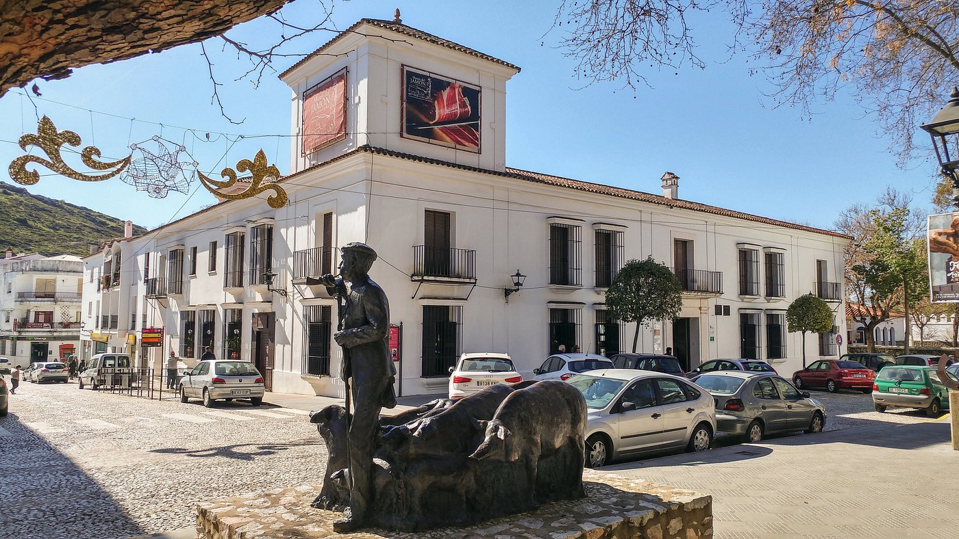 Entrada al Museo del Jamón en Aracena